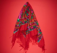 Écharpe folklorique - 110x110cm - Rouge