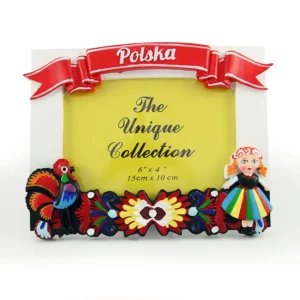 Cadre photo Polska avec design élégant inspiré de motifs polonais, idéal pour afficher des souvenirs à la maison ou au bureau.